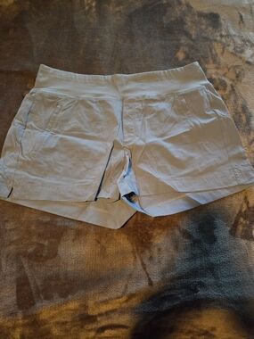 Athleta Women's Khaki Shorts